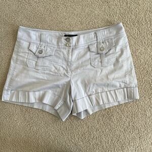 Y2K White House Black Market White Tailored Shorts - Size 10